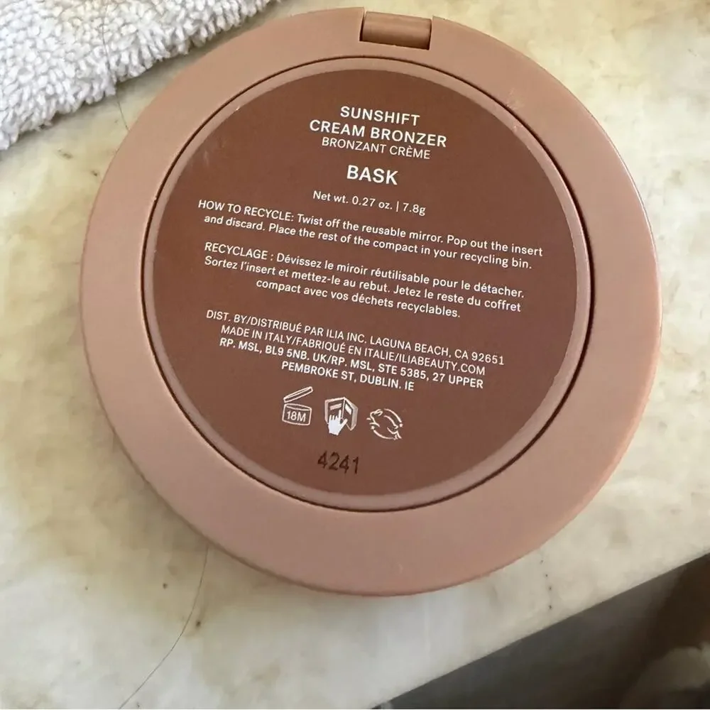 Ilia sunshine cream bronzer bask 99% full